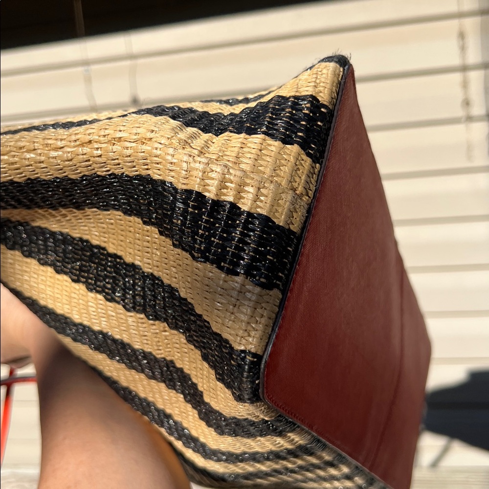 Henri Bendel Striped Raffia Tote Bag, NWOT - Picture 7 of 11